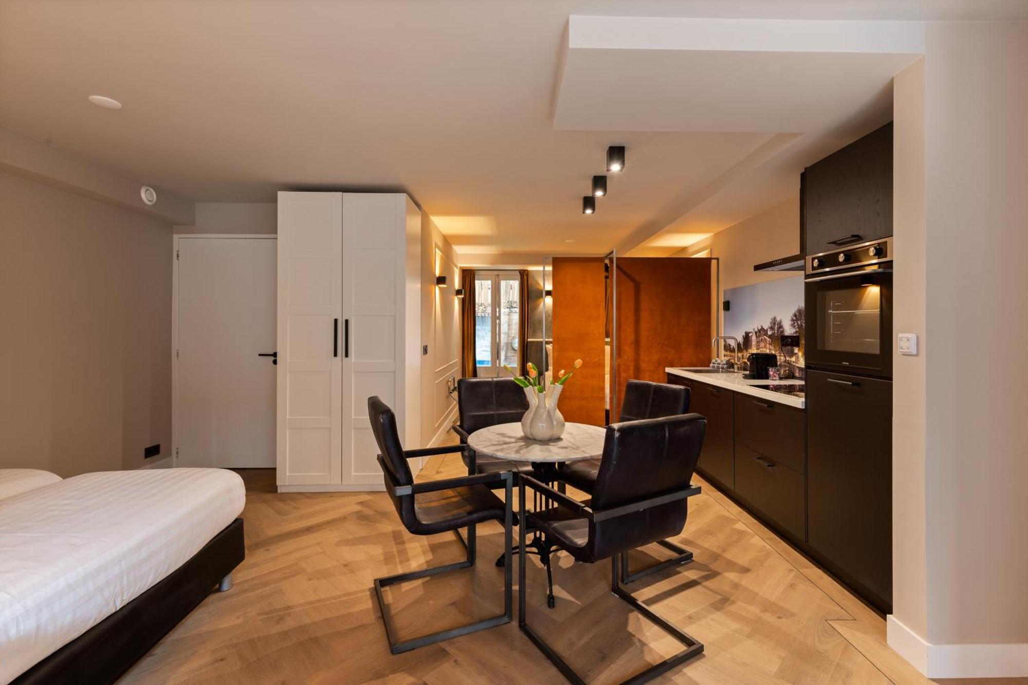 Midtown Hotel Royal Room Amsterdam Exteriör bild